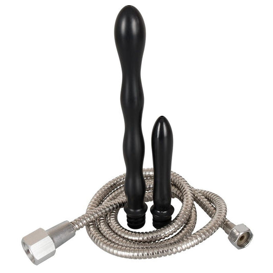 Douche anale avec nettoyeur de phallus