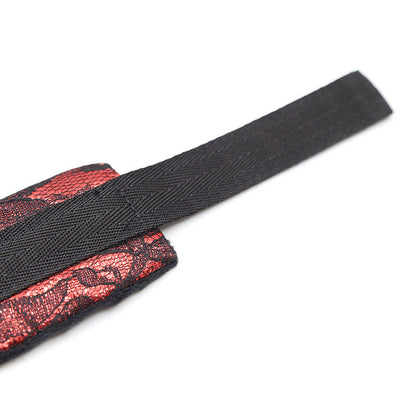 Ohmama fetish esposas aterciopelada con cinta nylon