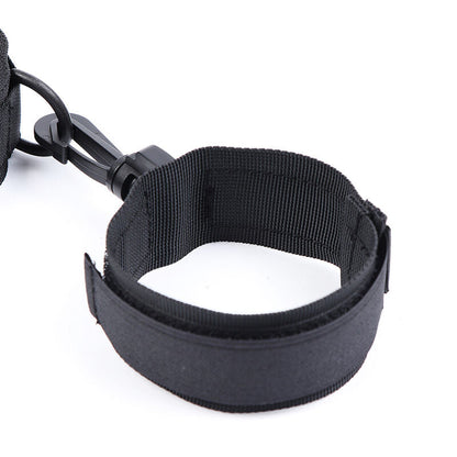 Collo ohmama fetish in nylon con ferma polsi