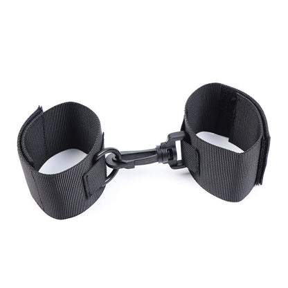 Posizioni da polso in nylon ohmama fetish