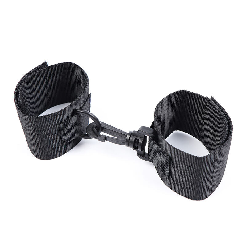 Posizioni da polso in nylon ohmama fetish