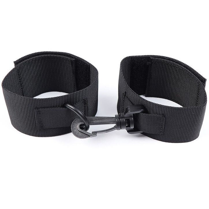 Posizioni da polso in nylon ohmama fetish