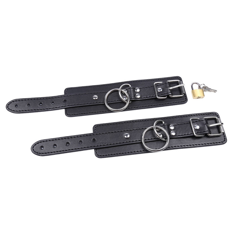 Manette Ohmama fetish con anelli Nero