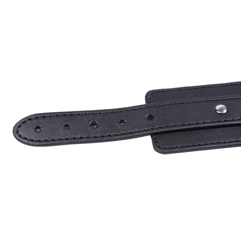Manette Ohmama fetish con anelli Nero