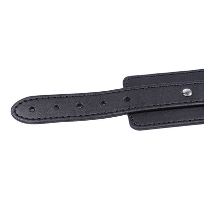 Manette Ohmama fetish con anelli Nero