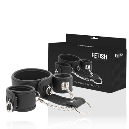 Collare Fetish submissive con manette e catena in metallo