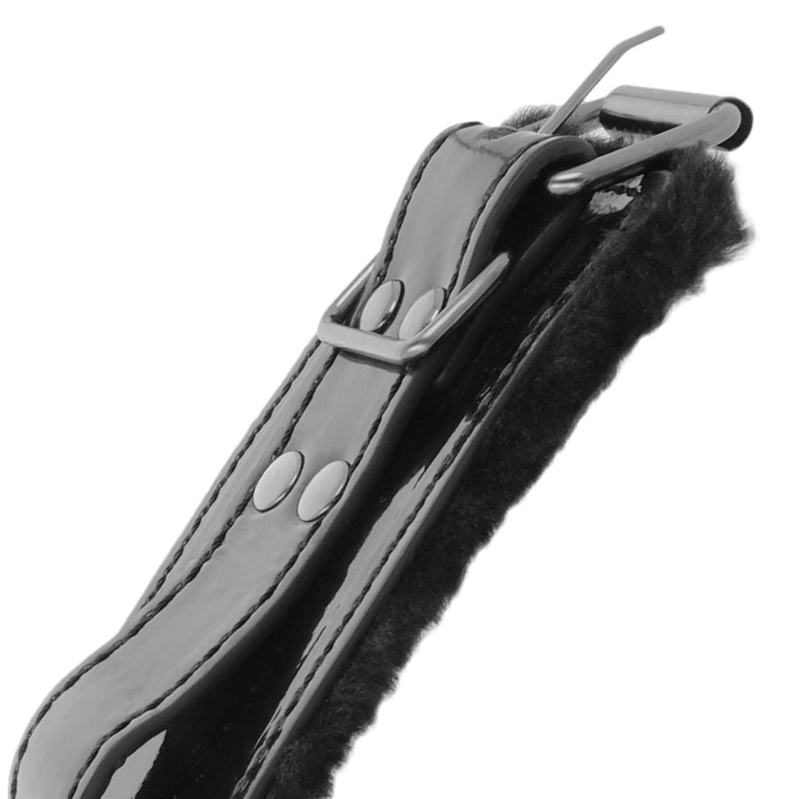 Darkness  wrist restraints black