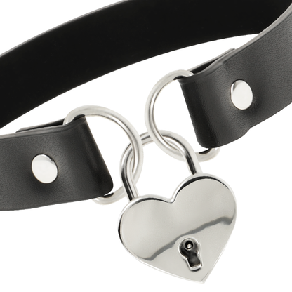 Coquette collar cuero vegano accesorio corazÓn con llave