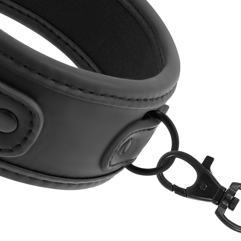 Collare Fetish submissive con catena nero