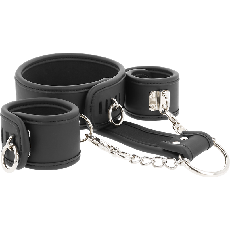 Collare Fetish submissive con manette e catena in metallo